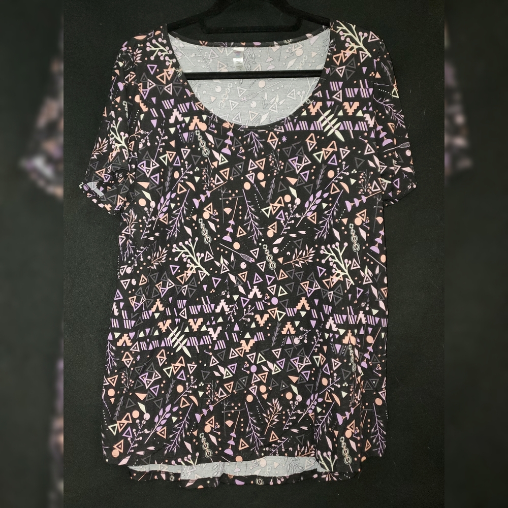 LuLaRoe Pink and Purple Classic Tee XL